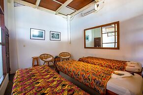 Gili Sands Hotel & Bar