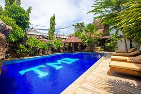Gili Sands Hotel & Bar