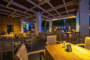 Gili Sands Hotel & Bar