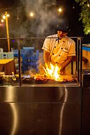 Gili Sands Hotel & Bar