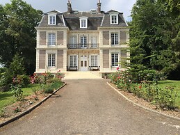 Château d'Avesnes Le Castelet