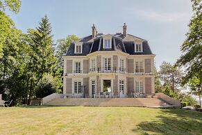 Château d'Avesnes Le Castelet