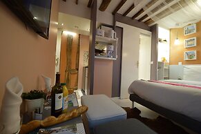 Les Patios du Marais