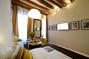 Les Patios du Marais