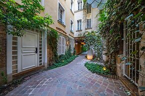 Les Patios du Marais