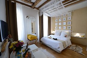 Les Patios du Marais