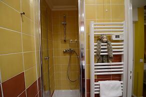 Les Patios du Marais