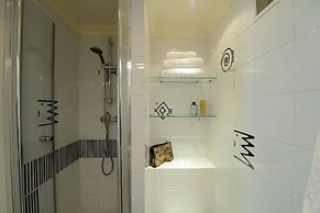 Les Patios du Marais