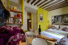 Les Patios du Marais