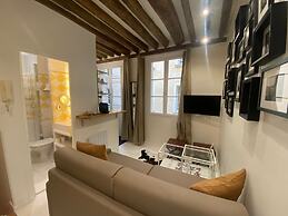 Les Patios du Marais