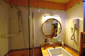 Les Patios du Marais