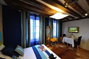 Les Patios du Marais