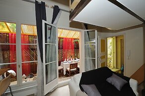 Les Patios du Marais