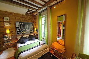 Les Patios du Marais