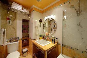 Les Patios du Marais