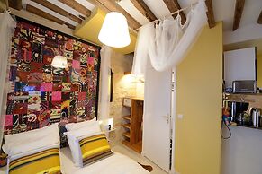 Les Patios du Marais