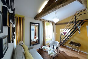 Les Patios du Marais