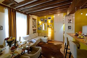 Les Patios du Marais