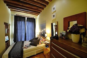 Les Patios du Marais