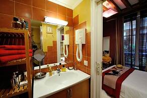 Les Patios du Marais