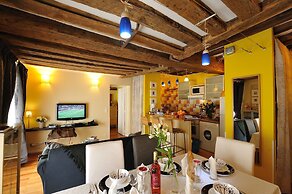 Les Patios du Marais