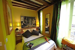 Les Patios du Marais