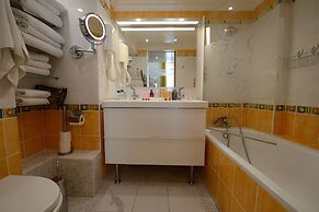 Les Patios du Marais