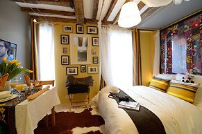 Les Patios du Marais