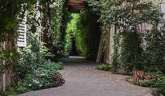 Les Patios du Marais