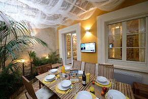 Les Patios du Marais