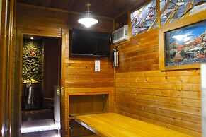 Ecotel Snegirek