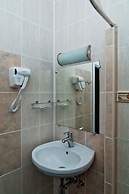 Ecotel Snegirek