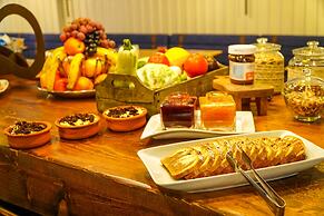 Old Town Boutique Hotel