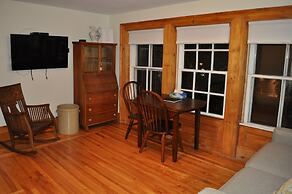 Holman's Heritage Suites