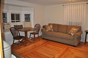 Holman's Heritage Suites