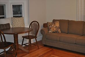 Holman's Heritage Suites