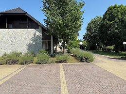 Villa Stone
