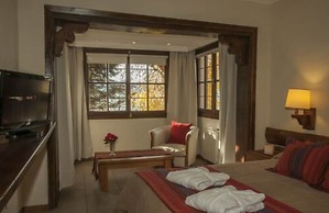 Pailahue Lodge & Cabañas