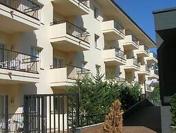 AP Costas – Tropik