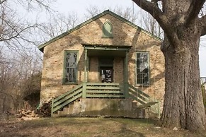 The Buck School Inn