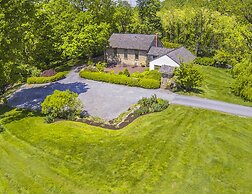 The Buck School Inn