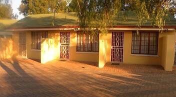 Eikenhof Country Guesthouse