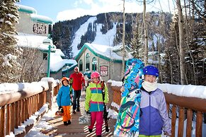 Alpine Village Suites