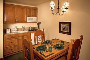 Alpine Village Suites