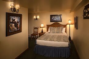 Alpine Village Suites