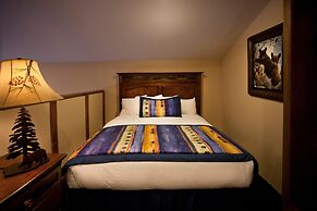 Cottam's Lodge by Alpine Village Suites