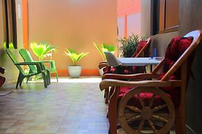 Cabinas Mansión Tropical Quepos