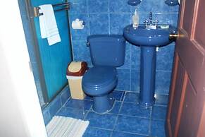 Cabinas Mansión Tropical Quepos