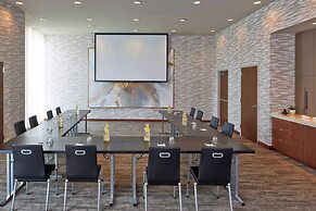 AC Hotel Des Moines East Village