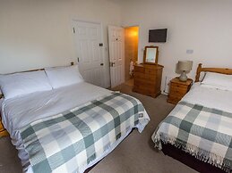 The Beach Day's Bar & B&B